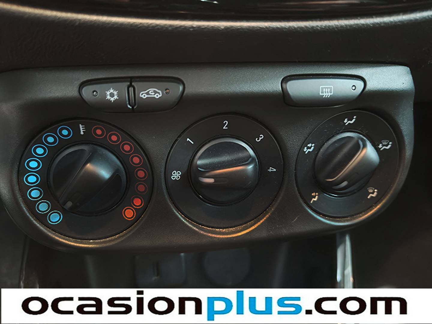 Foto Opel Adam Opel Adam 1.4 XEL GLP Glam (87 CV)