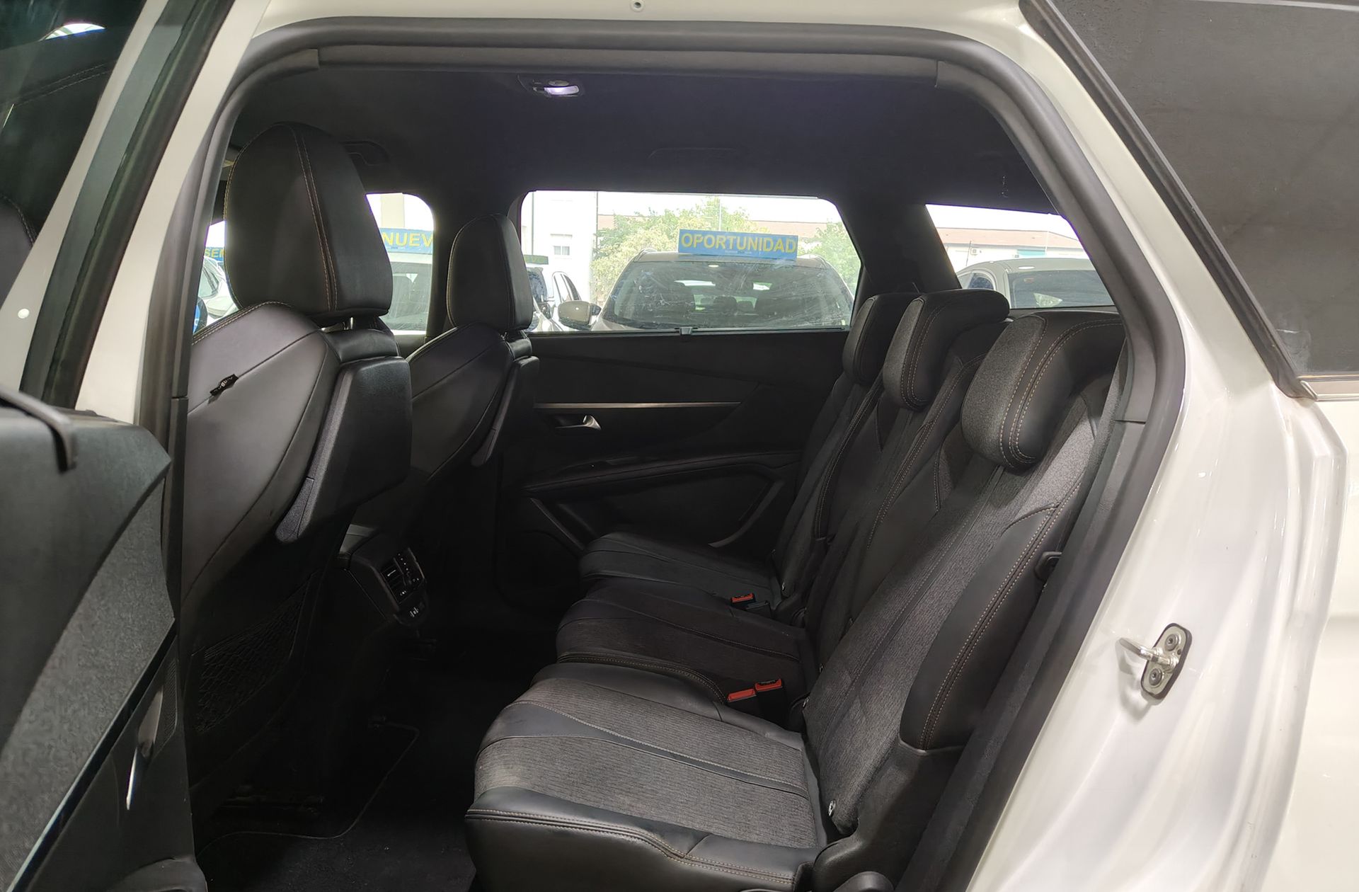 Peugeot 5008 PureTech 130 GT Line EAT8 7 plazas - foto 15