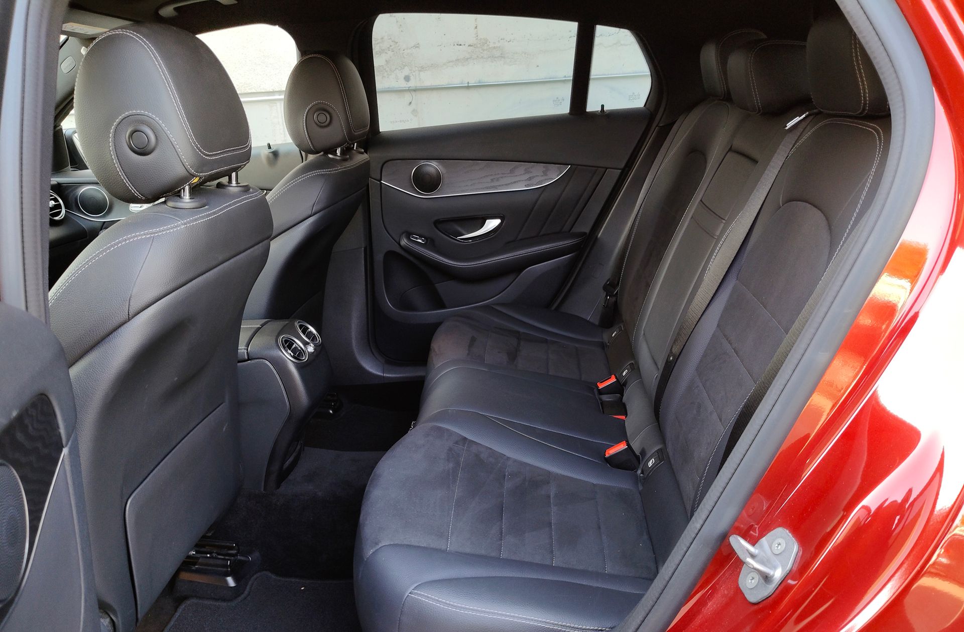 Mercedes-Benz GLC 250 4Matic - foto 13