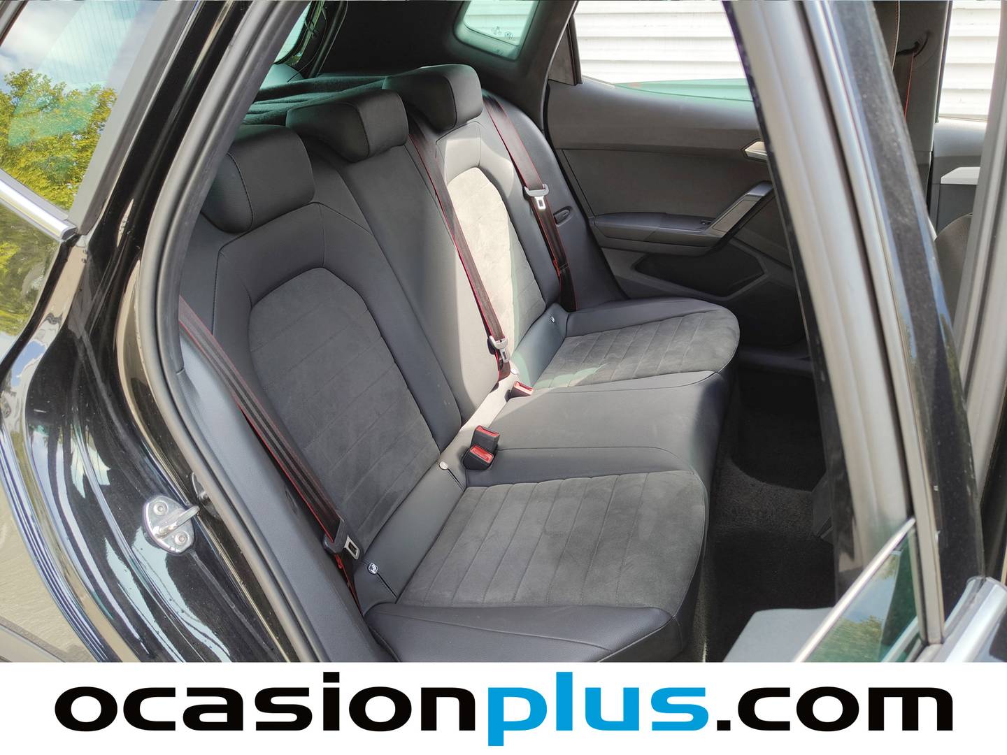 Foto Seat Arona SEAT Arona 1.5 TSI FR XL DSG  (150 CV)