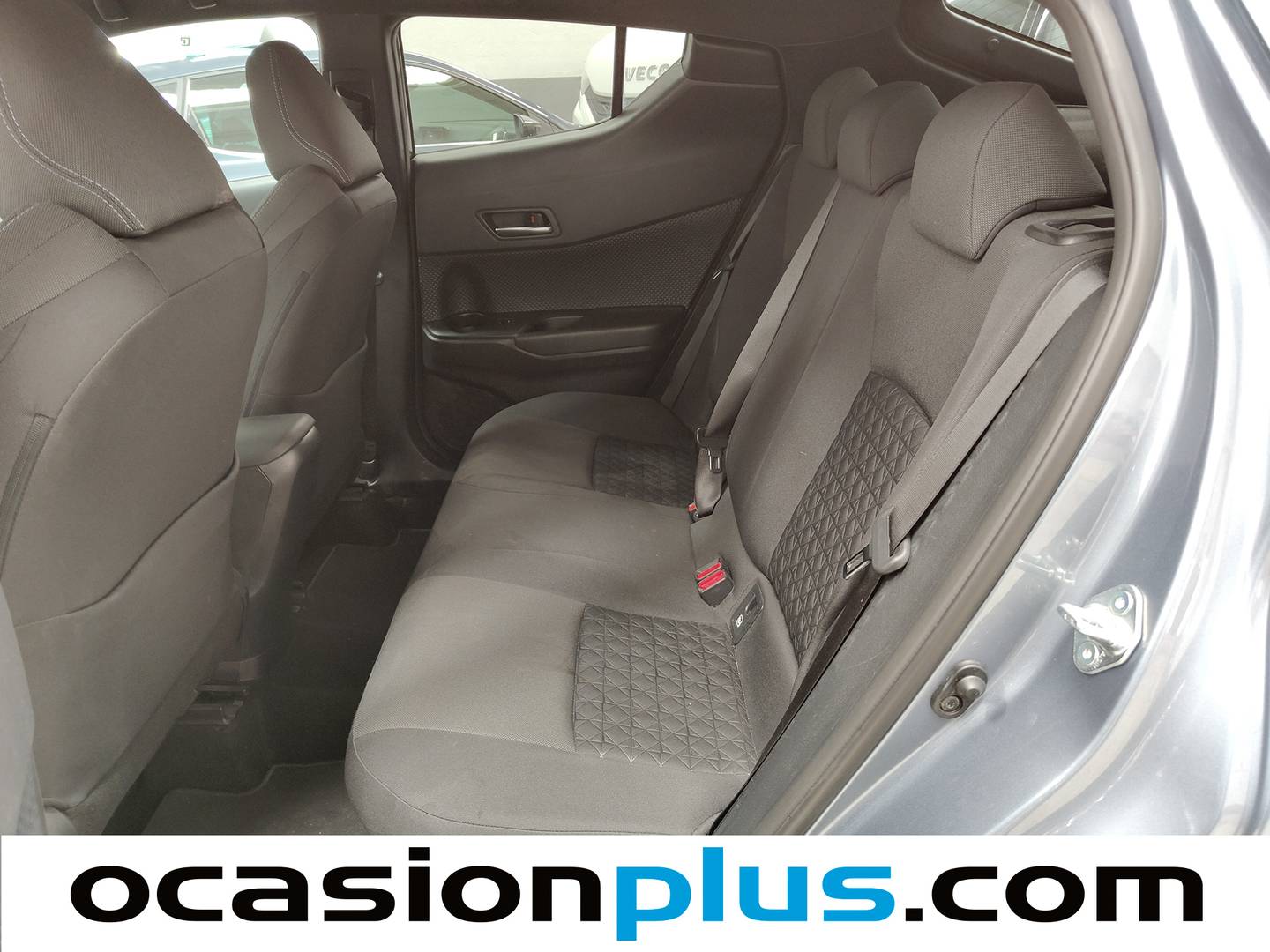 Foto asientos traseros Toyota C-HR Toyota C-HR 1.8 125H Advance (122 CV)