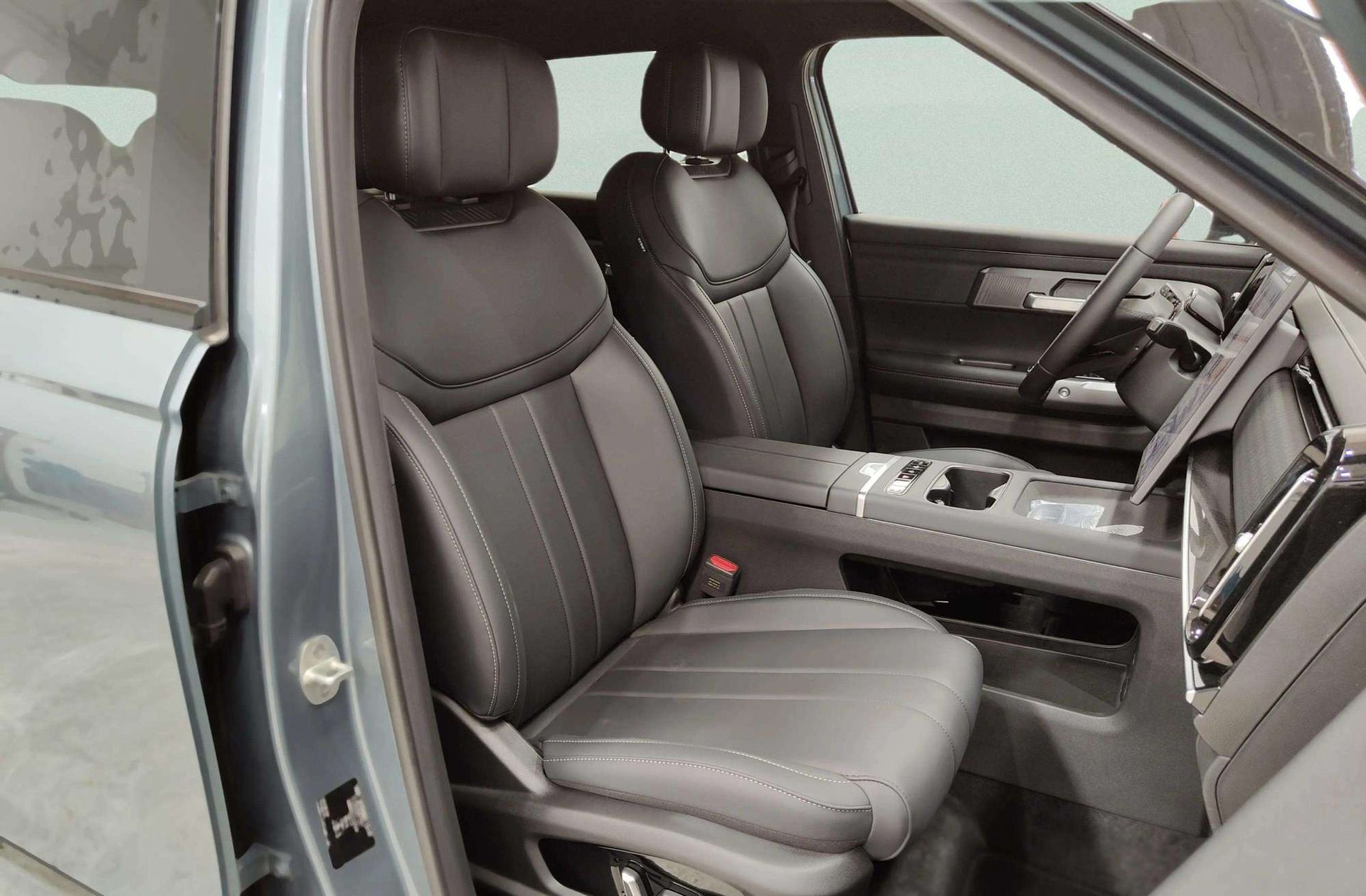 Jaecoo 7 1.5 T-GDi PHEV +1DHT Select FWD - foto 21