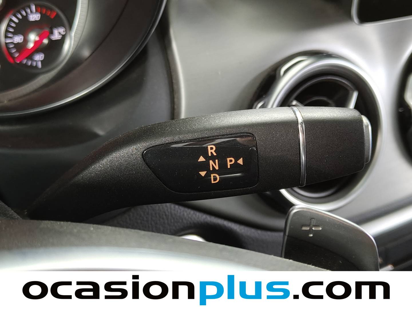 Foto Mercedes GLA Mercedes-Benz GLA GLA 200 Pack AMG (156 CV)