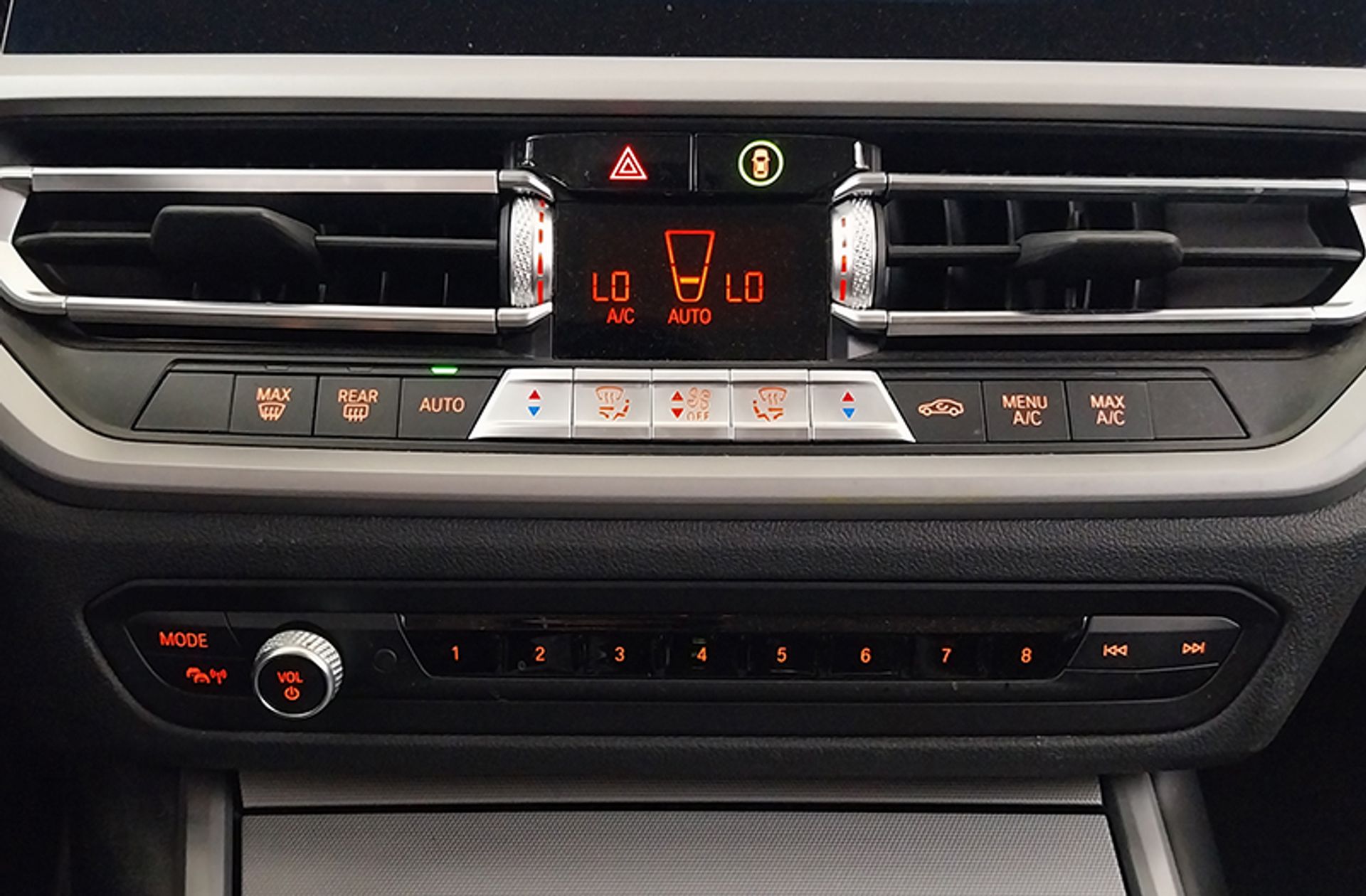 BMW Serie 3 330d xDrive Touring 4x4 - foto 30