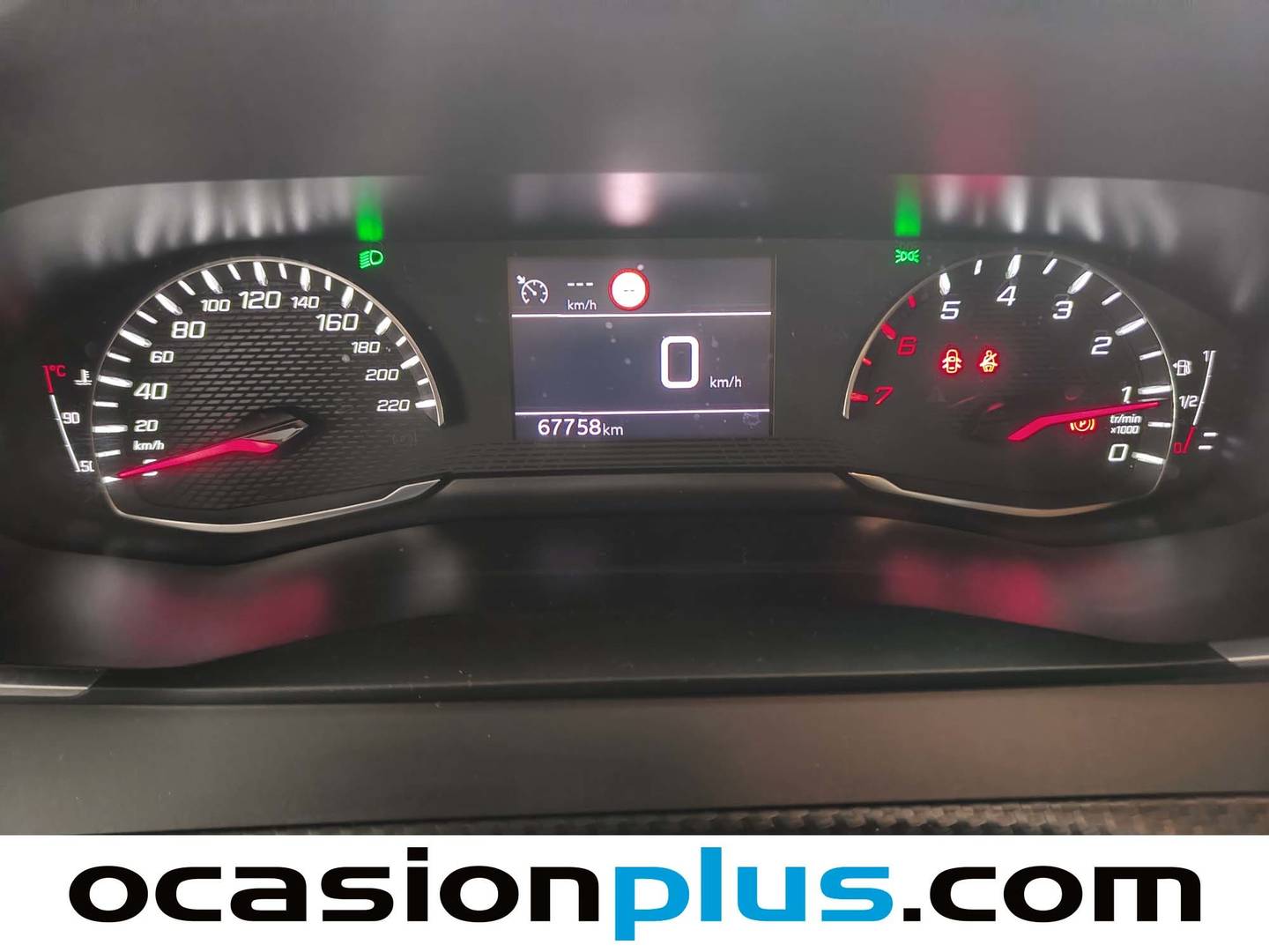 Foto Peugeot 2008 Peugeot 2008 BlueHDi 110 S&S Active Pack (110 CV)