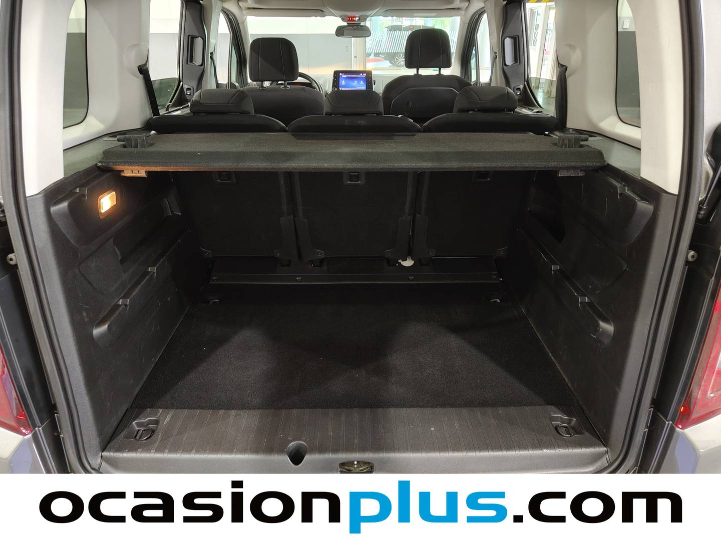 Foto asientos delanteros Toyota Proace City Verso Toyota Proace City Verso 1.2 Family Active L1  (110 CV)