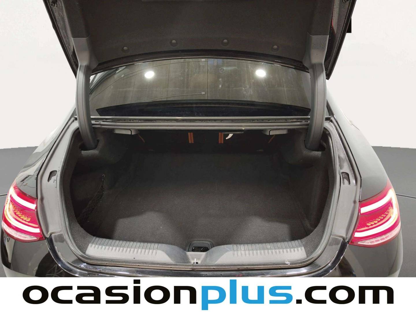 Fotos maletero Mercedes CLS Mercedes Clase CLS CLS 300 d 4Matic (265 CV) Pack AMG