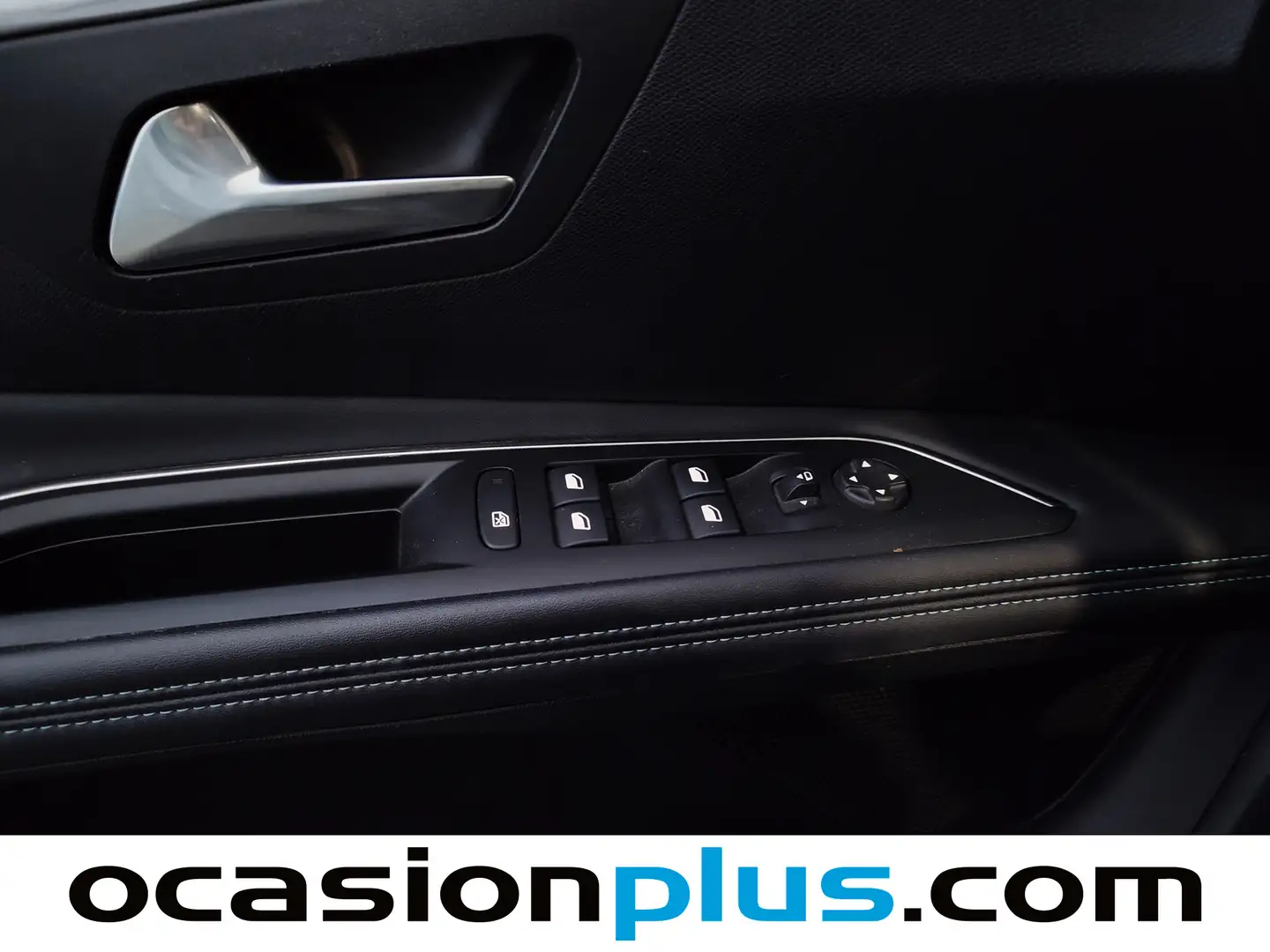 Foto Peugeot 3008 Peugeot 3008 PureTech 130 S&S Allure Pack (130 CV)