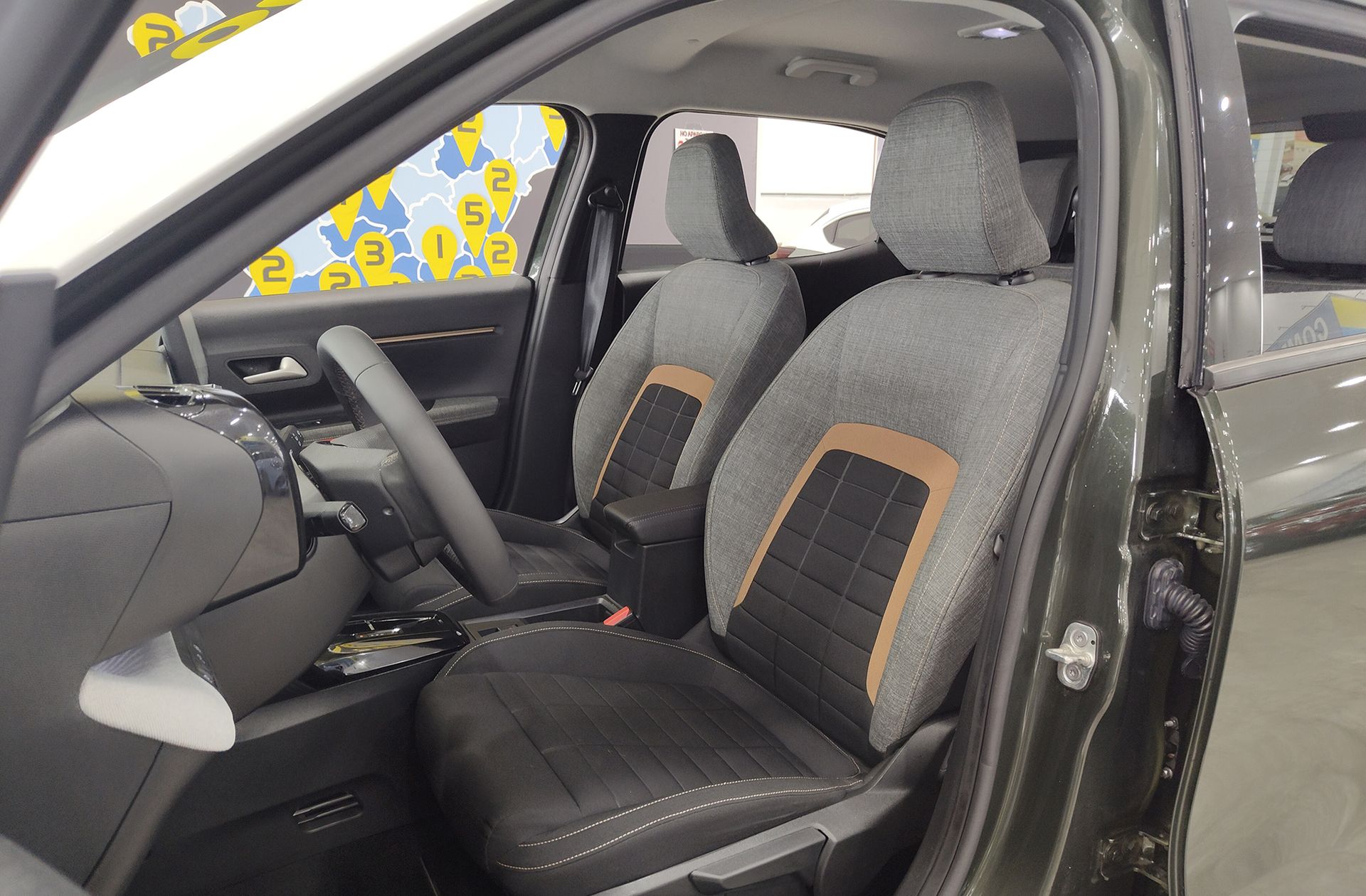 Citroën C3 Aircross Hybrid 145 Plus e-DCS6 - foto 10