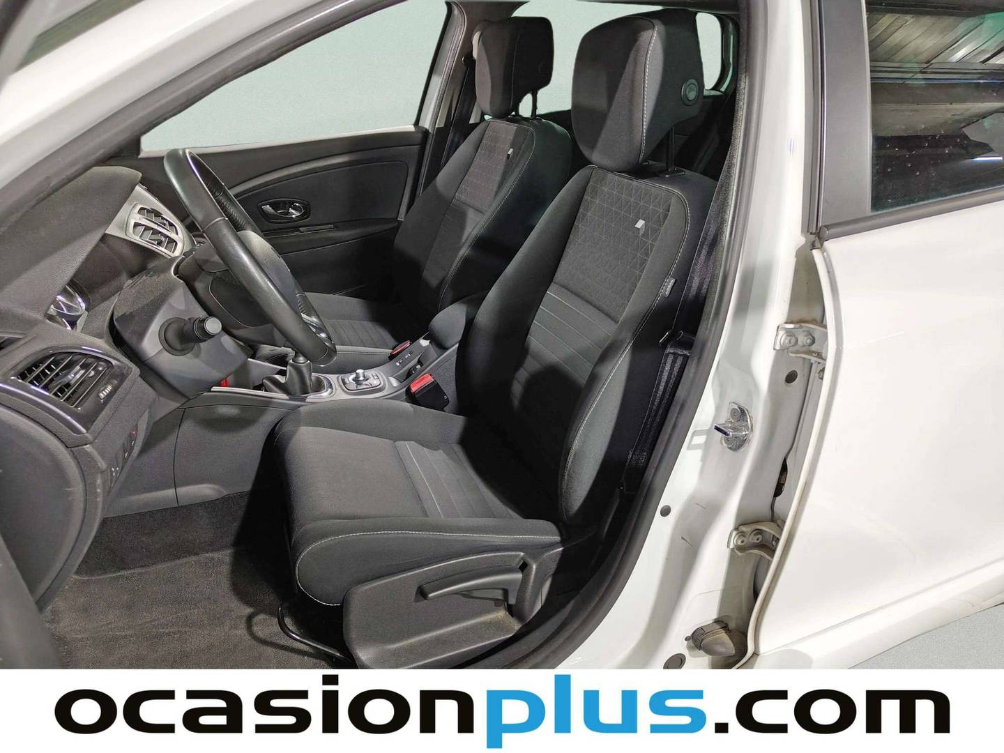 Foto asientos delanteros Renault Mégane Renault Megane Limited Energy S&S TCe (115 CV)