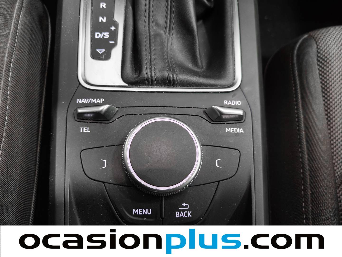 Foto Audi Q2 Audi Q2 sport 30 TDI (116 CV) S tronic