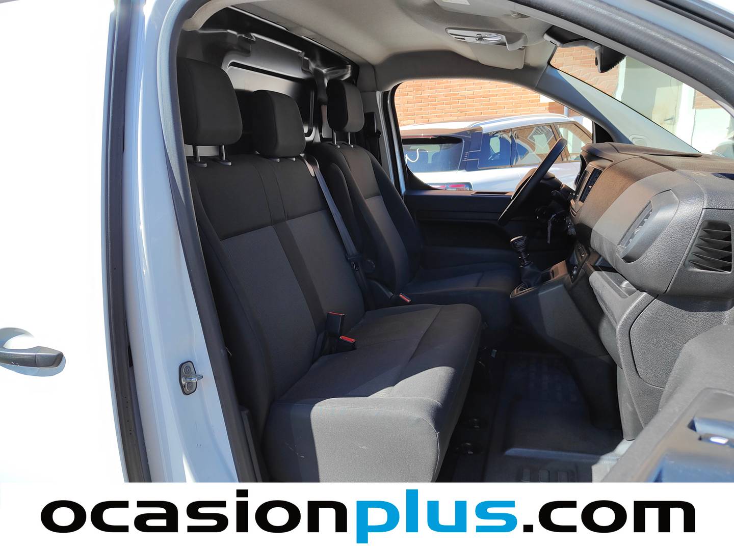Fotos maletero Opel Vivaro Opel Vivaro Furgon 1.5 Diesel M Standard (102 CV)