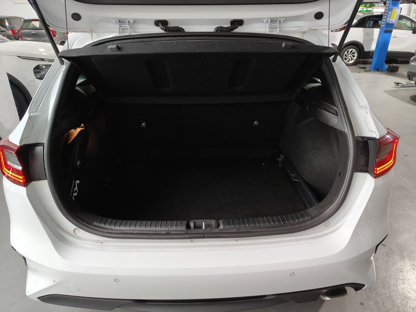 Foto KIA Ceed Kia Ceed 1.0 T-GDI Drive (100 CV)