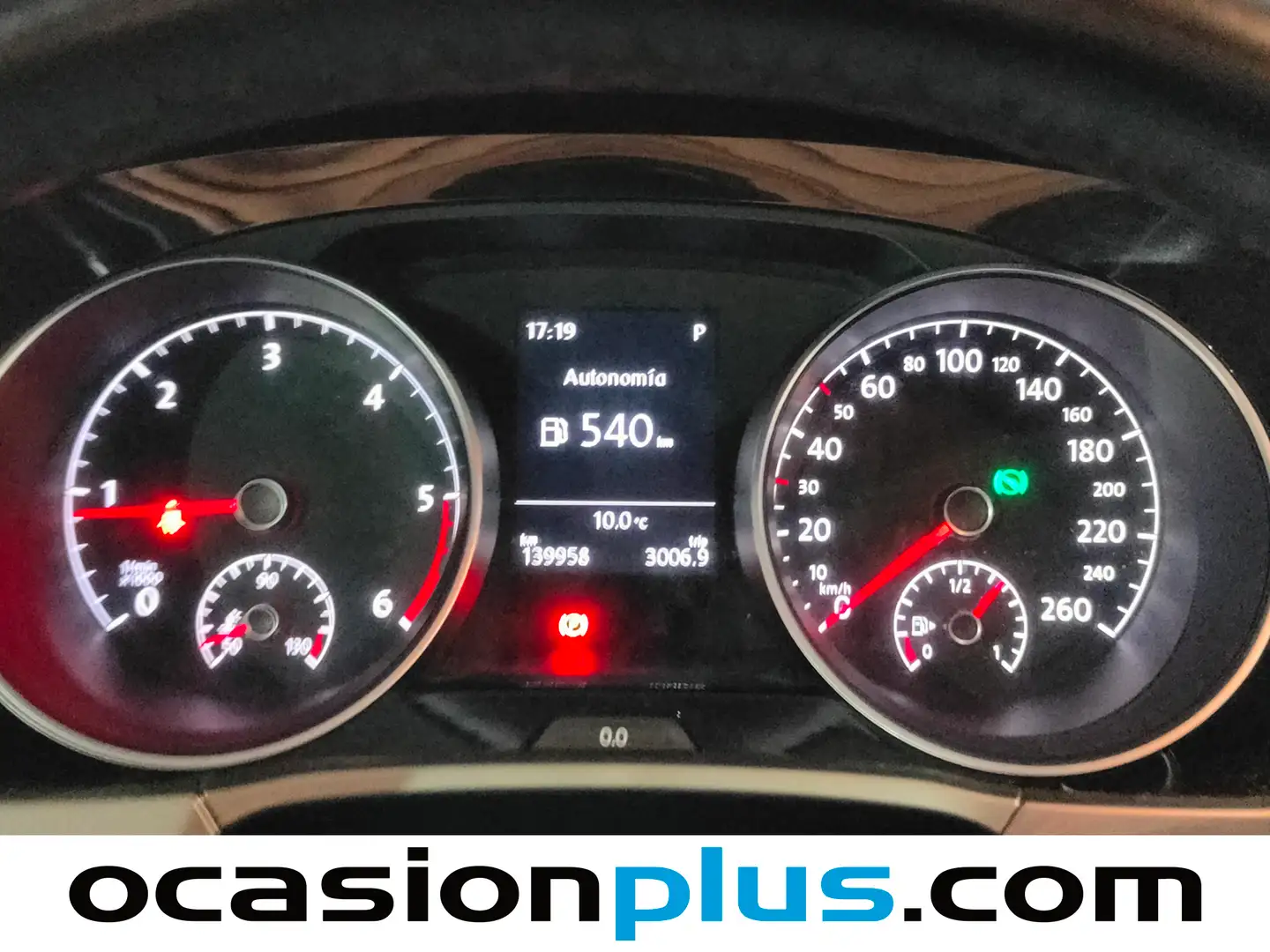 Foto Volkswagen Touran Volkswagen Touran Business 1.6 TDI (115 CV) DSG 7 Plazas