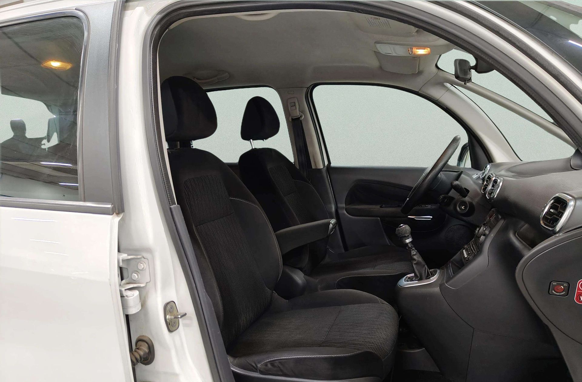 Citroën C3 Picasso 1.4 VTi Seduction - foto 14