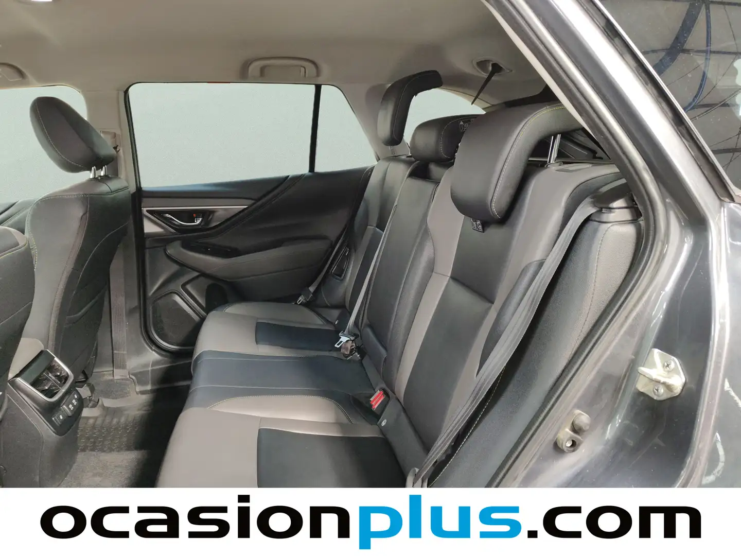 Foto Subaru Outback Subaru Outback 2.5 Field AWD CVT Lineartronic (169 CV)