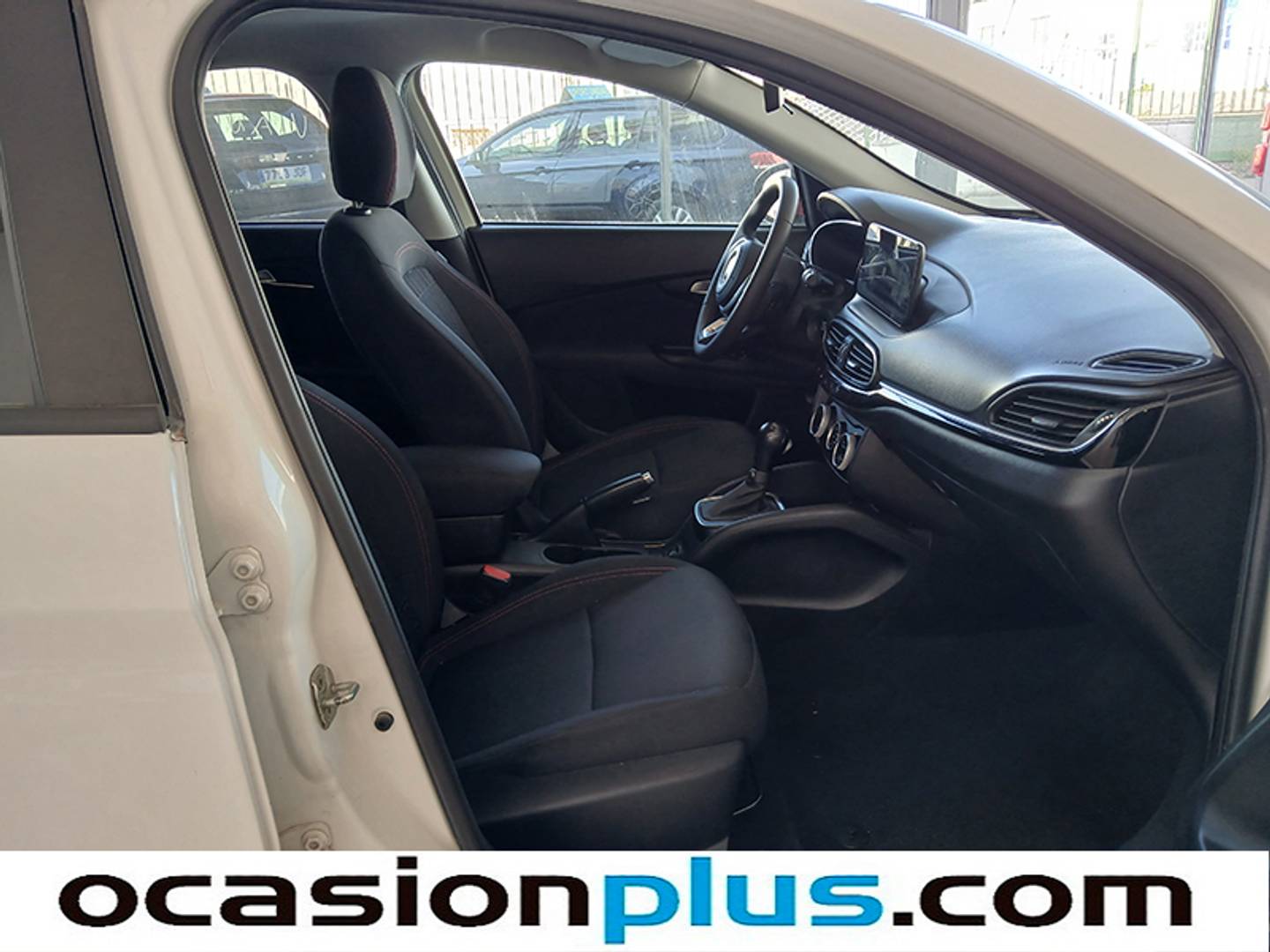 Foto Fiat Tipo Fiat Tipo 1.5 Hybrid Red DCT (130 CV)