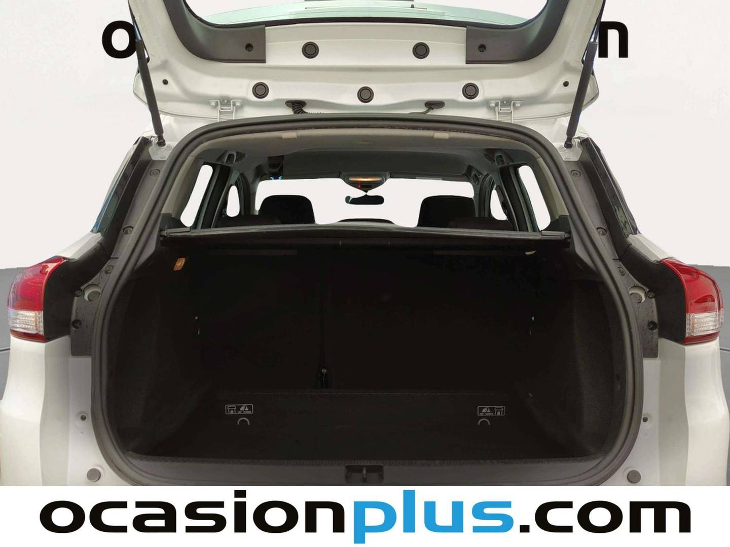 Foto asientos delanteros Renault Clio Renault Clio Sport Tourer Business Energy dCi (75 CV)