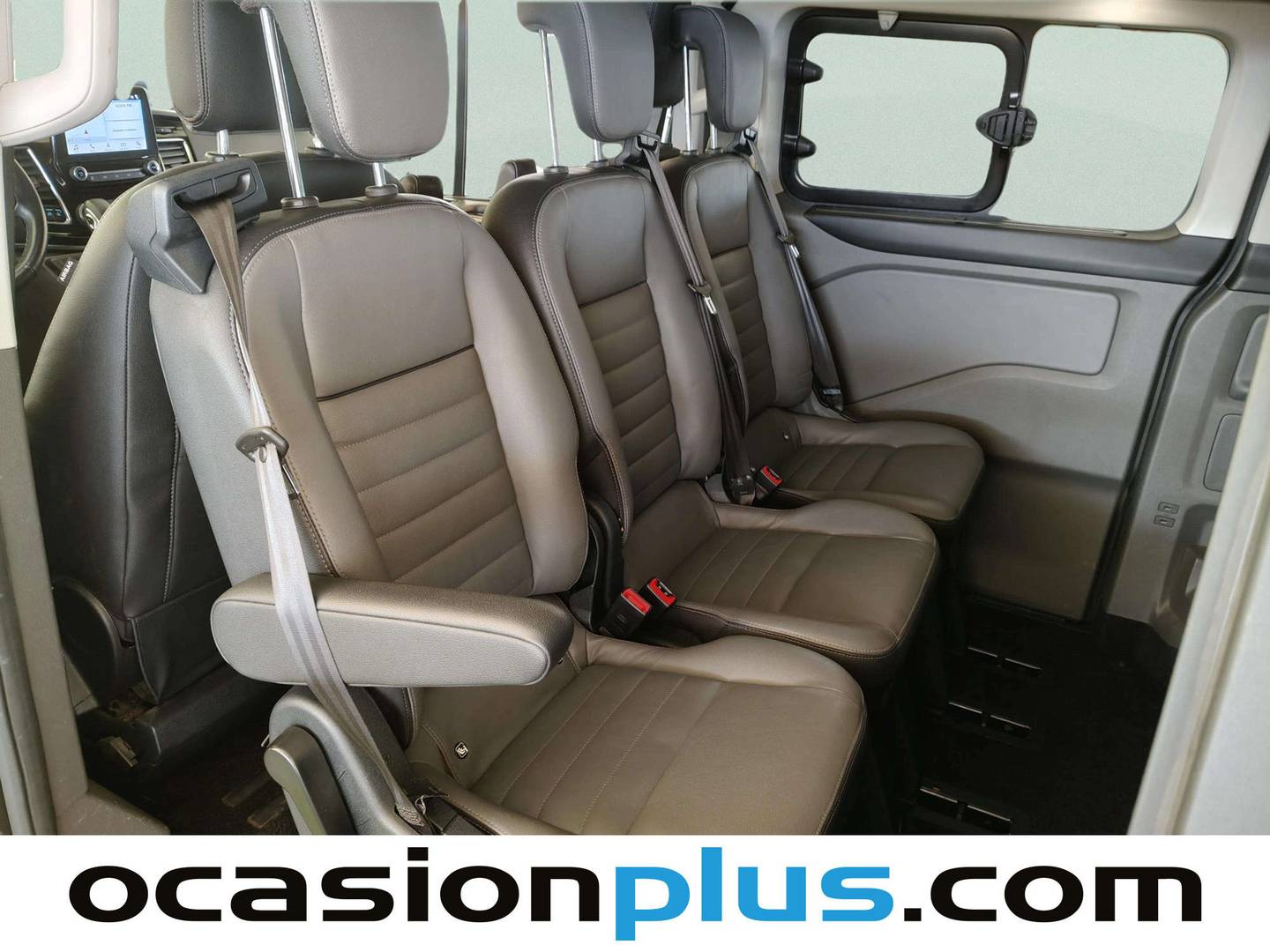 Foto asientos traseros Ford Tourneo Custom Ford Tourneo Custom 2.0 TDCI L1 Titanium Auto (130 CV) 8 Plazas