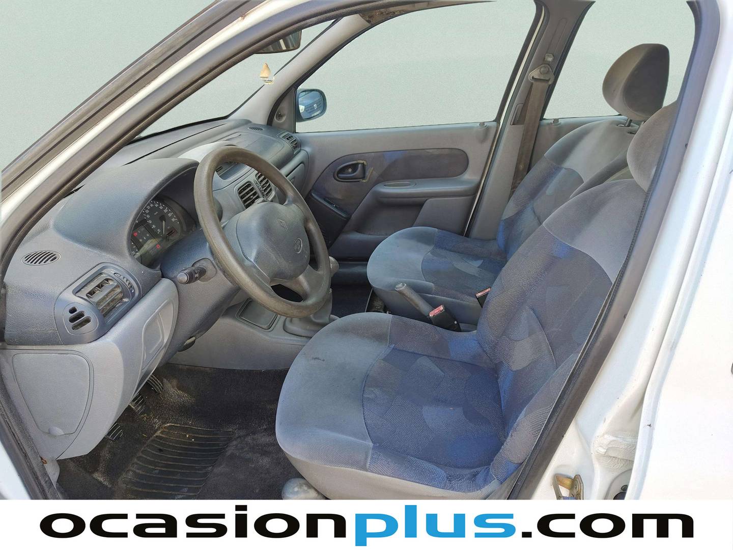 Foto asientos delanteros Renault Clio Renault Clio 1.9 D Alizé (65 CV)