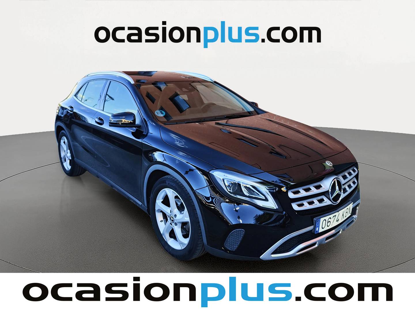 Foto delantera Mercedes GLA Mercedes GLA GLA 200 (156 CV) derecha
