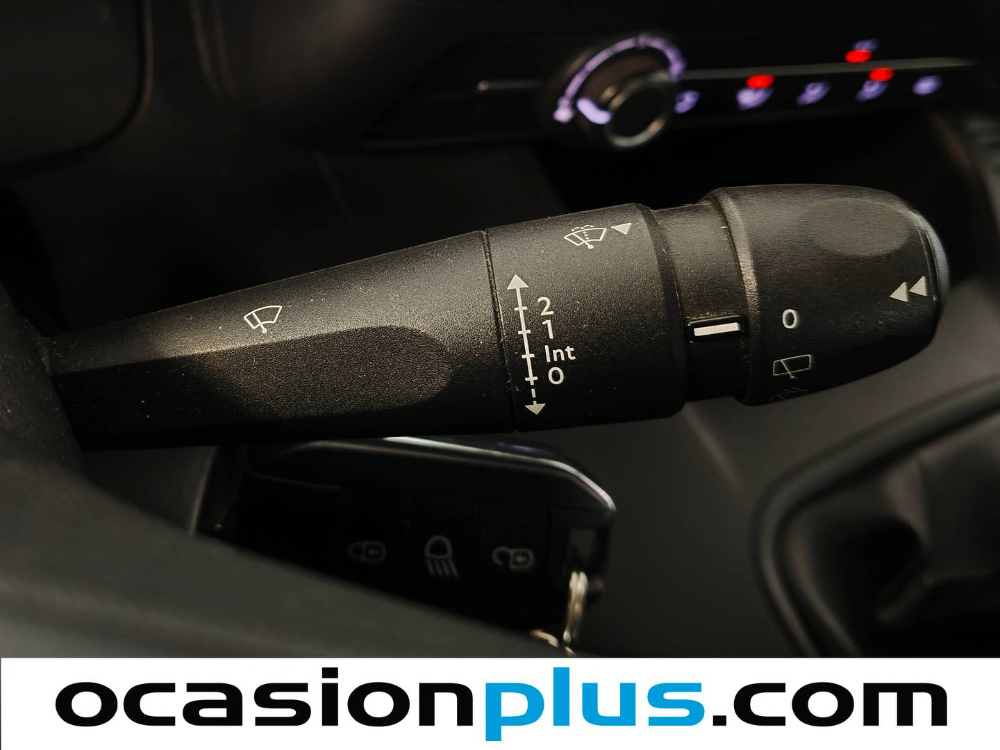 Equipamiento del Peugeot Rifter Peugeot Rifter BlueHDi 75 Active Standard (75 CV)