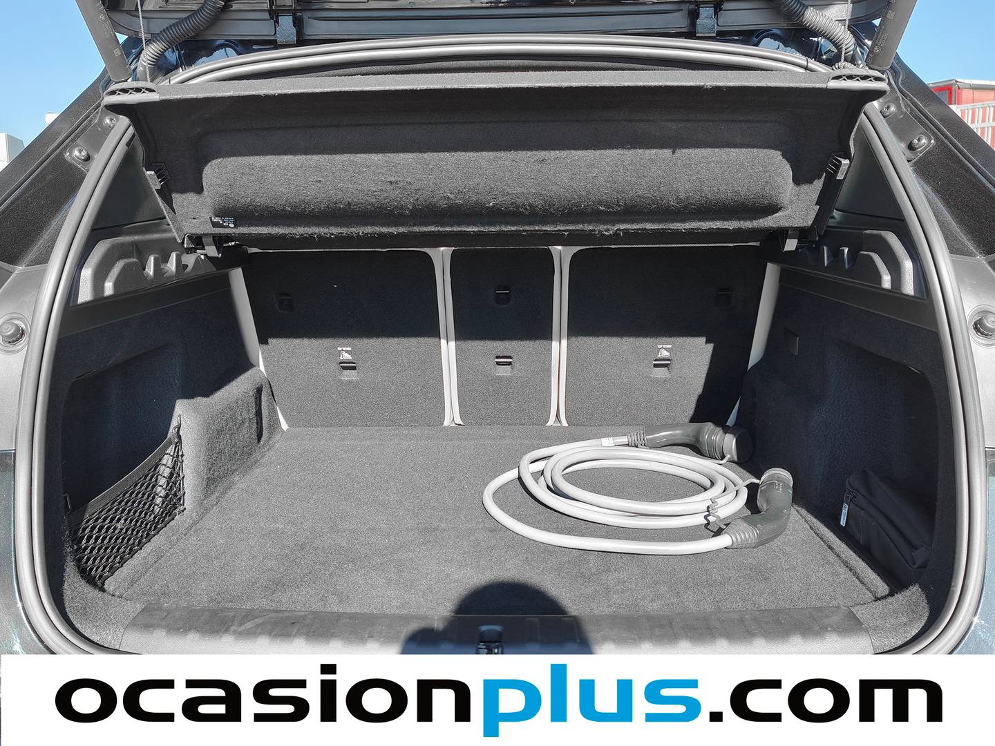 Fotos maletero BMW X1 BMW X1 xDrive25e (245 CV) Pack M