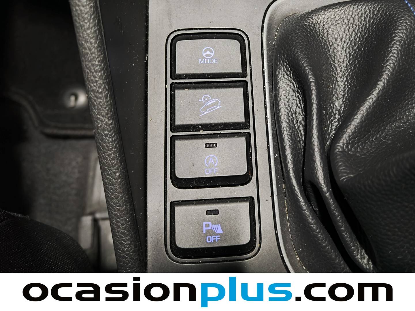 Equipamiento del Hyundai Tucson Hyundai Tucson 1.6 GDI BlueDrive 25 Aniversario 4x2 (131 CV)