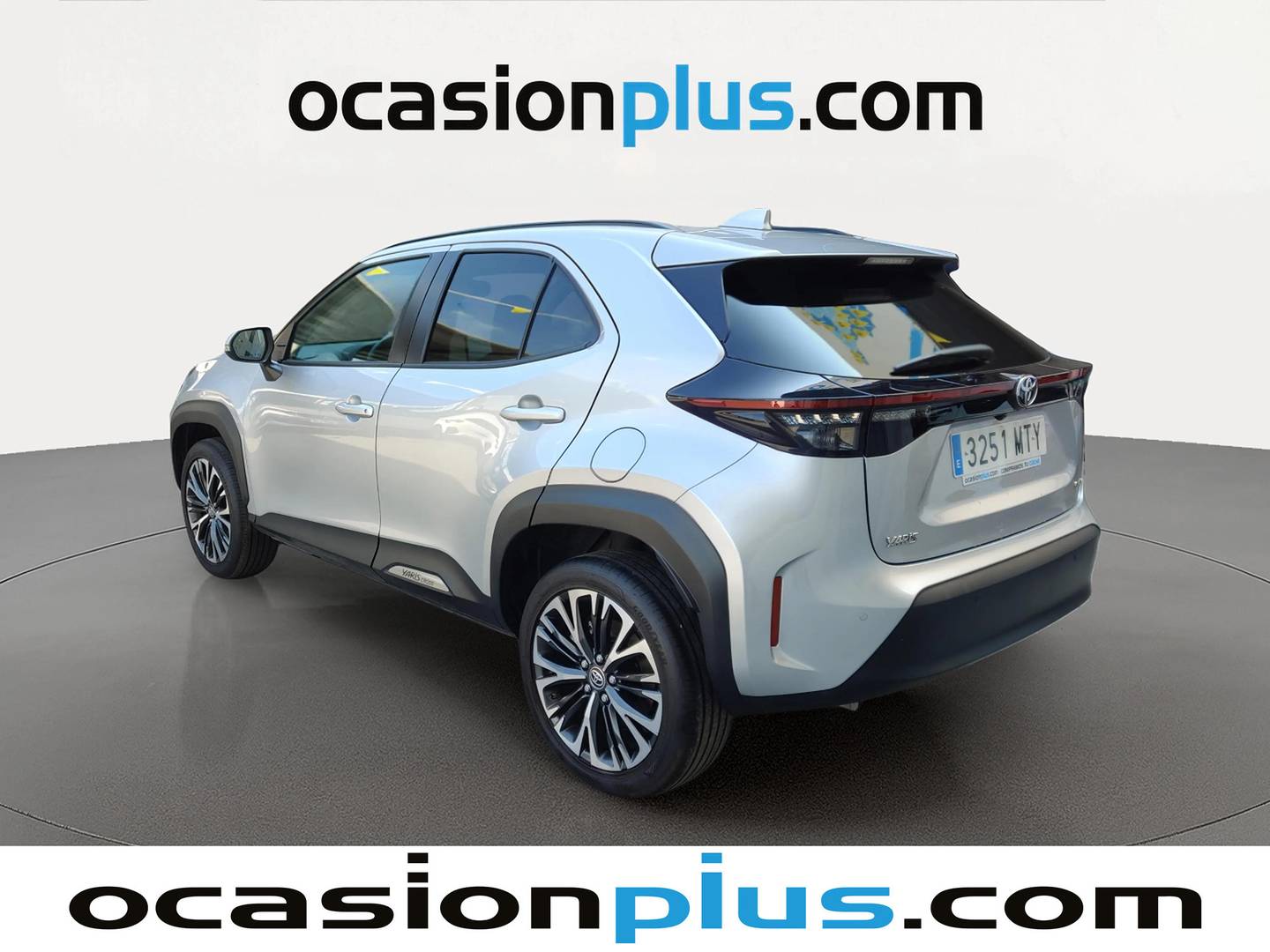 Foto trasera Toyota Yaris Cross Toyota Yaris Cross 120H Style (116 CV) izquierda