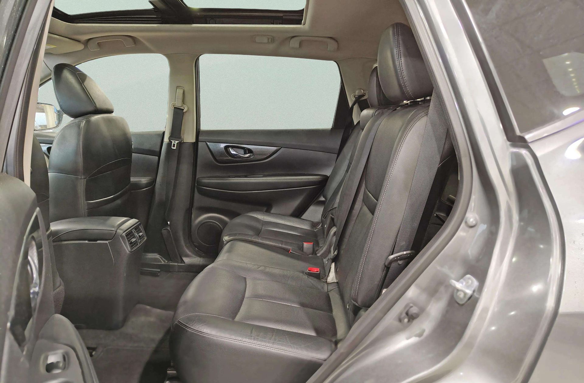 Nissan X-Trail 1.6 dCi Tekna 4x2 XTronic 7 plazas - foto 17