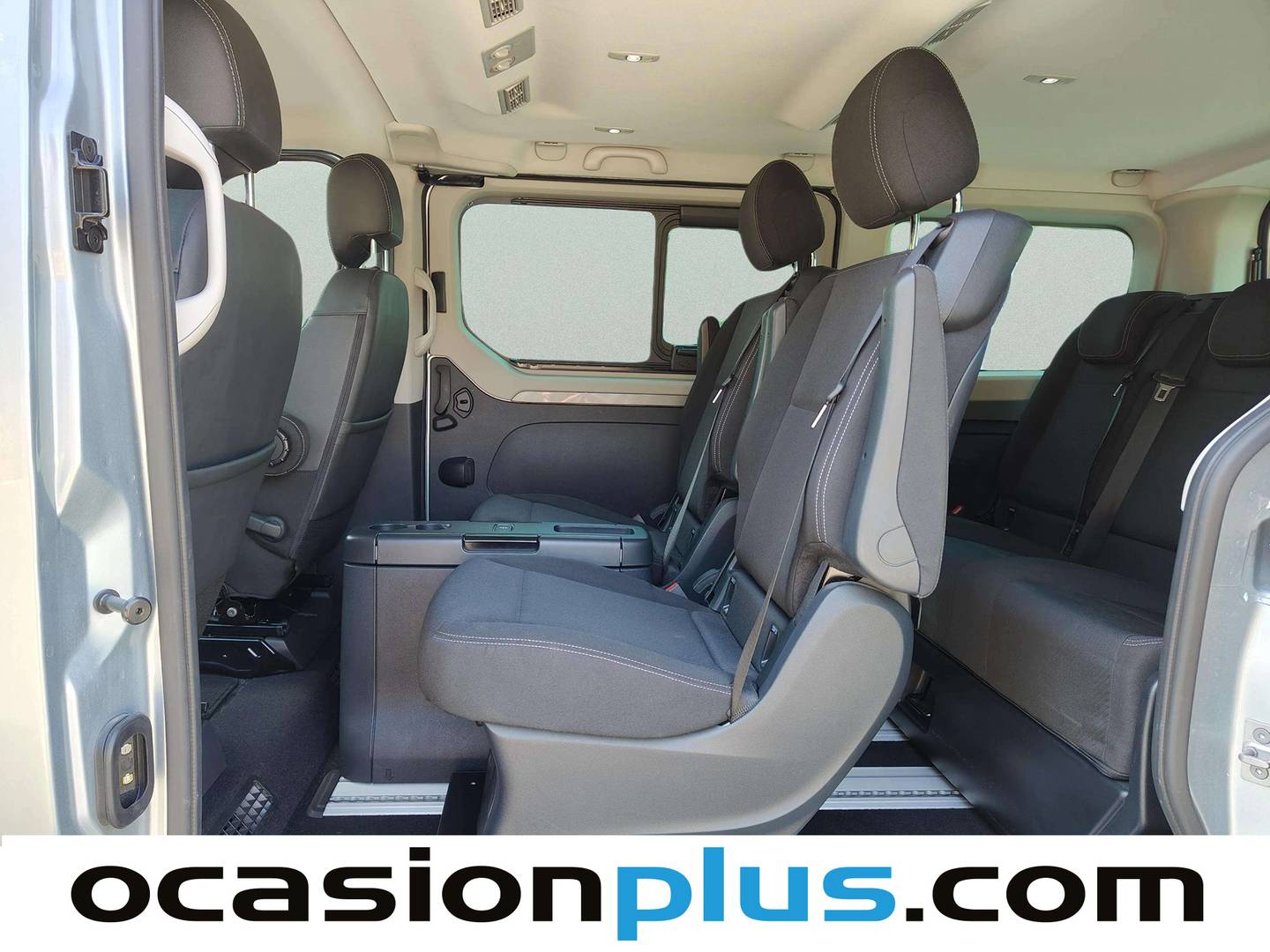 Foto asientos traseros Renault Trafic SpaceClass Renault Trafic SpaceClass SpaceClass Energy Blue dCi (170 CV) Auto