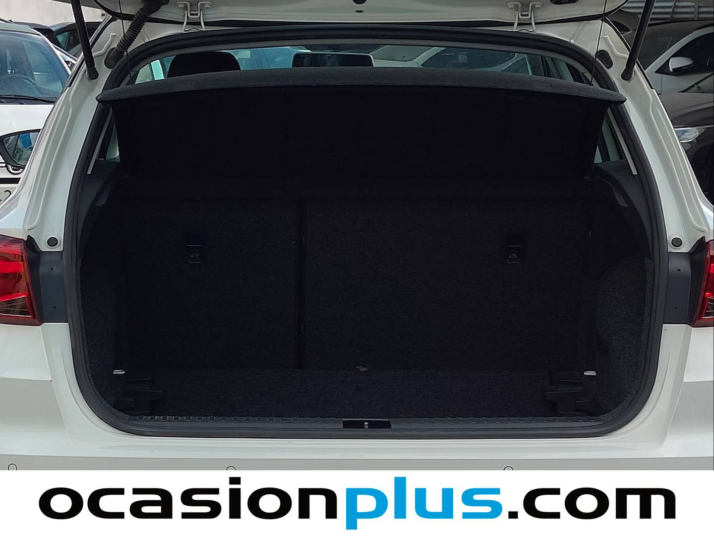 Fotos maletero Seat Arona Seat Arona 1.0 TSI S&S Style DSG (115 CV)