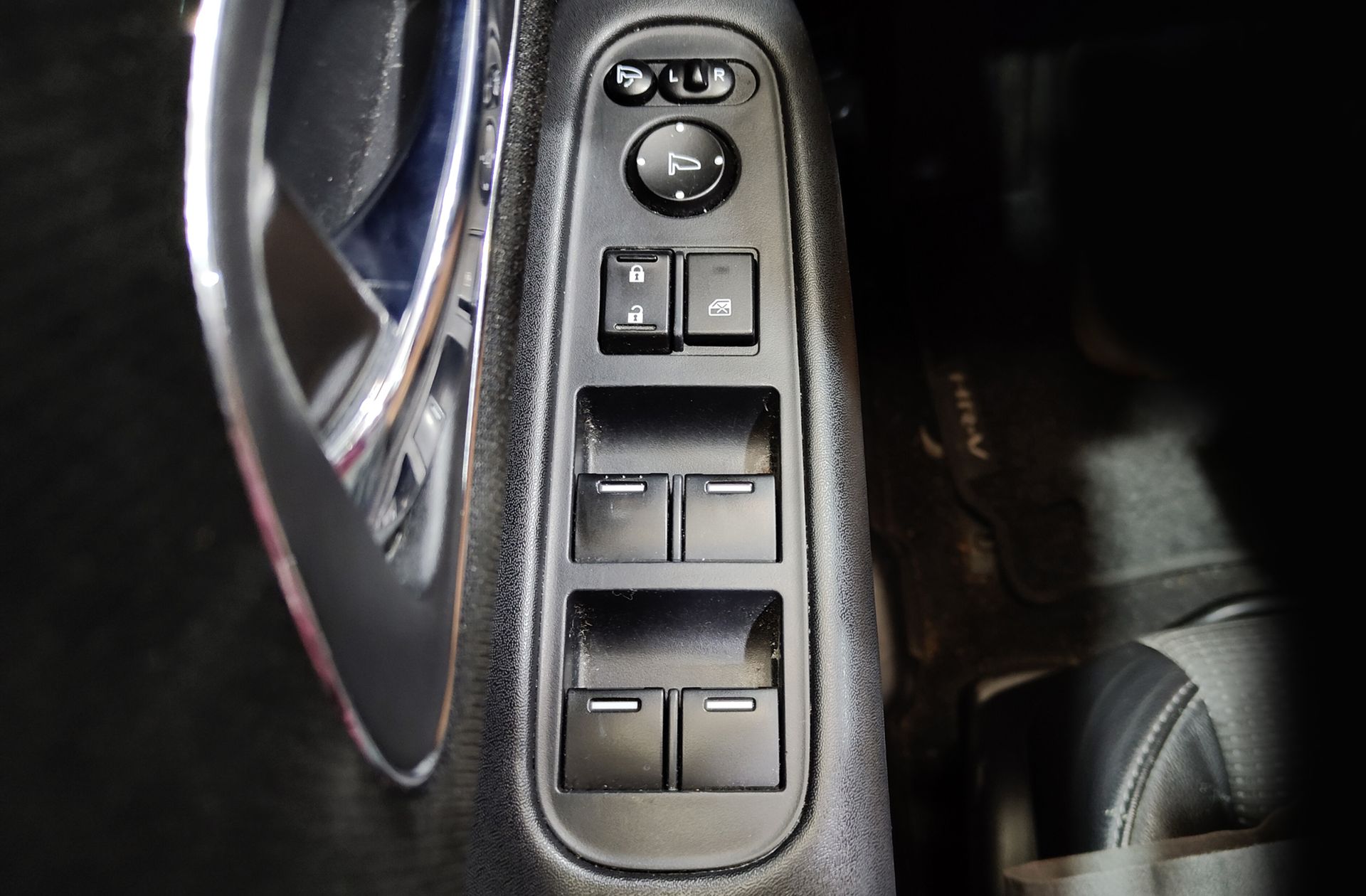 Honda HR-V 1.6 i-DTEC Executive - foto 41