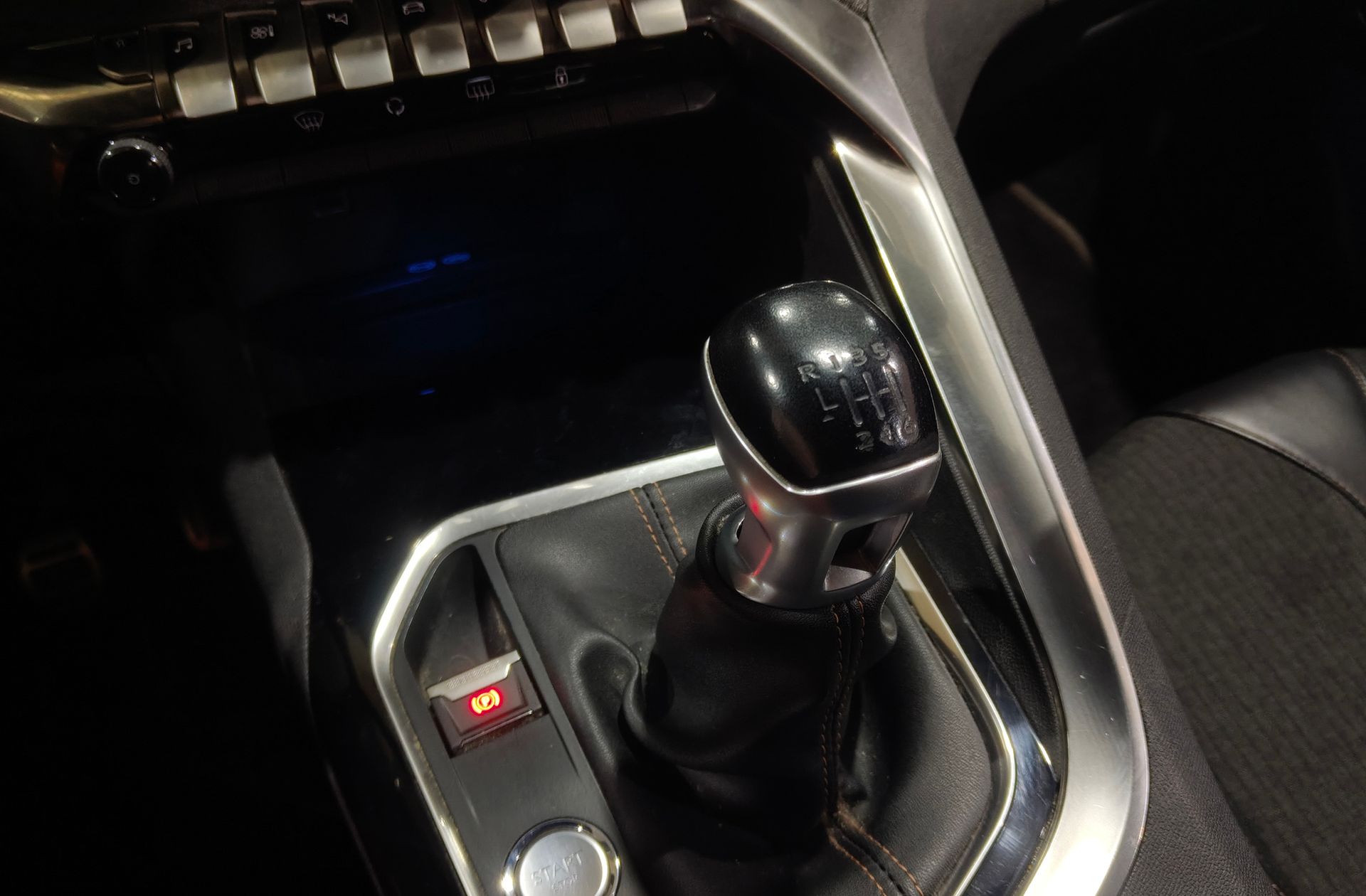 Peugeot 5008 BlueHDi 120 GT Line 7 plazas - foto 5