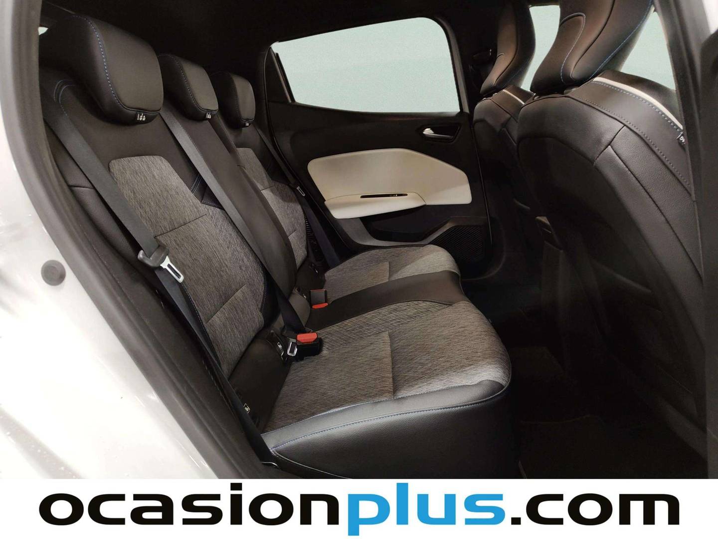 Renault Clio Renault Clio SL Edition E-Tech Híbrido (140 CV) seminuevo