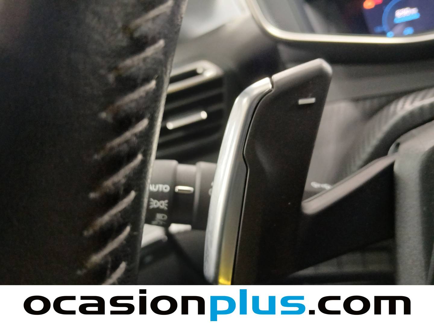 Foto Peugeot 208 Peugeot 208 PureTech 100 Allure Pack EAT8 (100 CV)