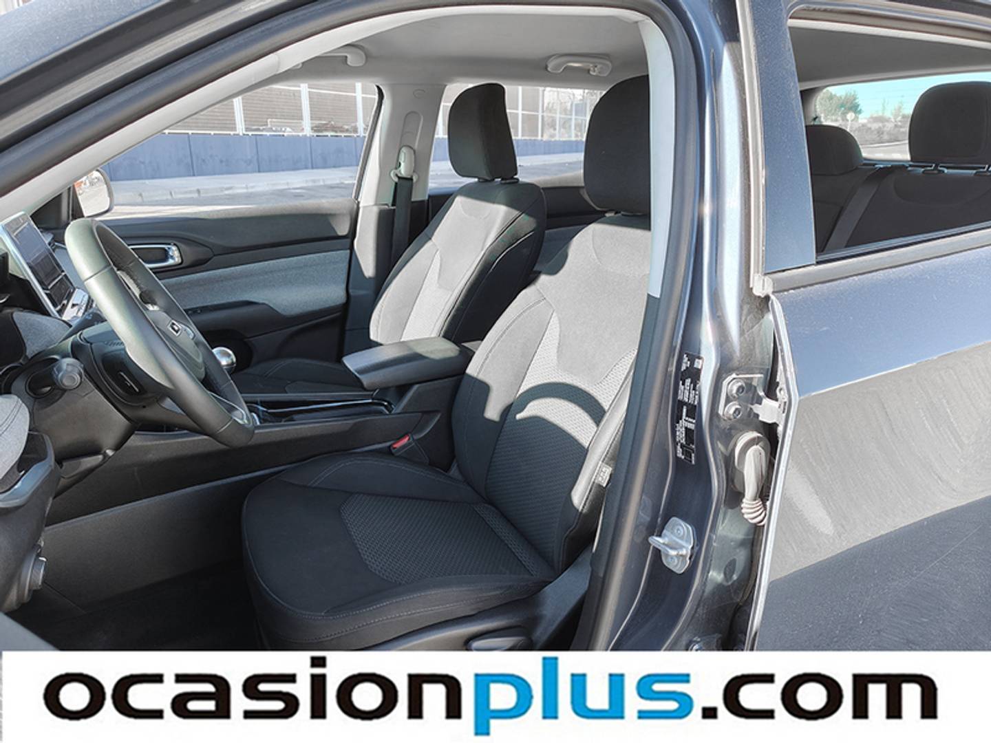 Foto Jeep Compass Jeep Compass 1.3 Gse T4 Longitude FWD MT (130 CV)