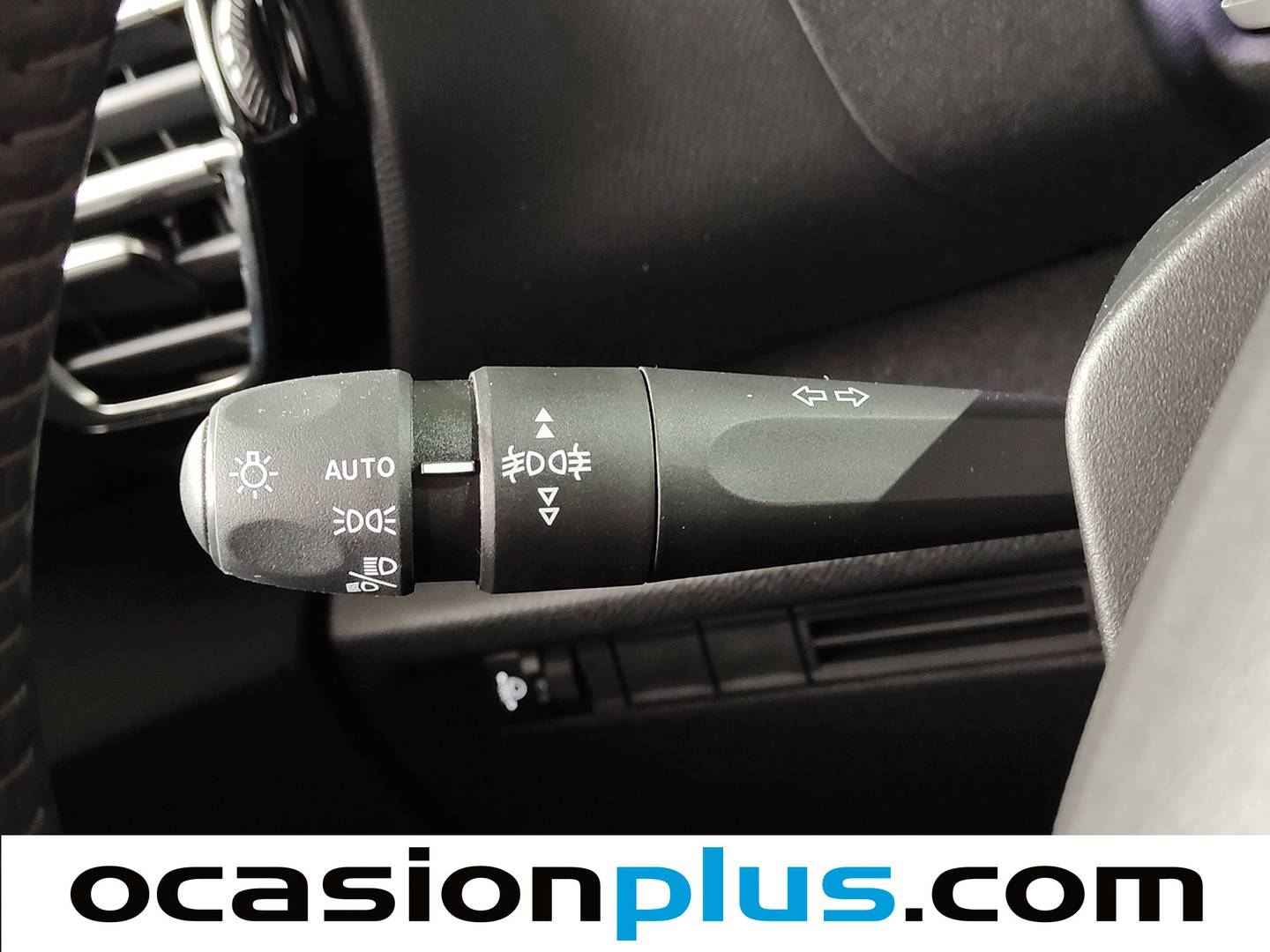 Citroën C4 Citroen C4 PureTech 130 S&S 6v Plus (131 CV) de segunda mano