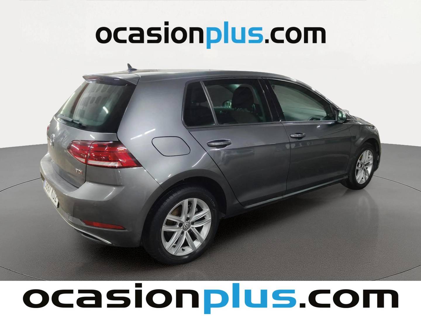 Foto trasera Volkswagen Golf Volkswagen Golf Advance 1.6 TDI (115 CV) DSG derecha
