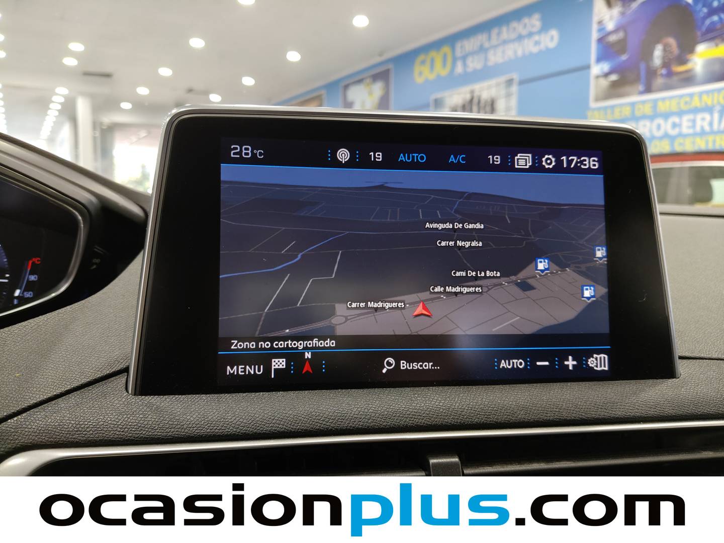 Equipamiento del Peugeot 3008 Peugeot 3008 PureTech 130 S&S Allure (130 CV)