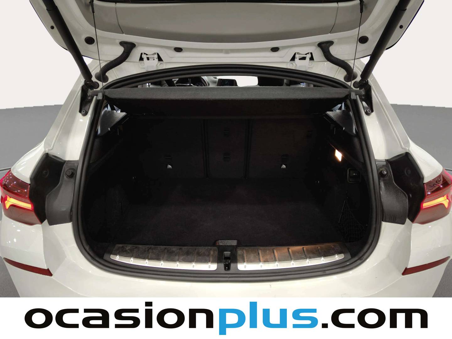 Fotos maletero BMW X2 BMW X2 sDrive16d (116 CV)