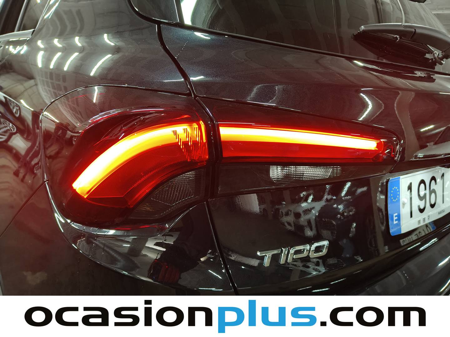 Acabados Fiat Tipo Fiat Tipo 1.0 Cross (100 CV)