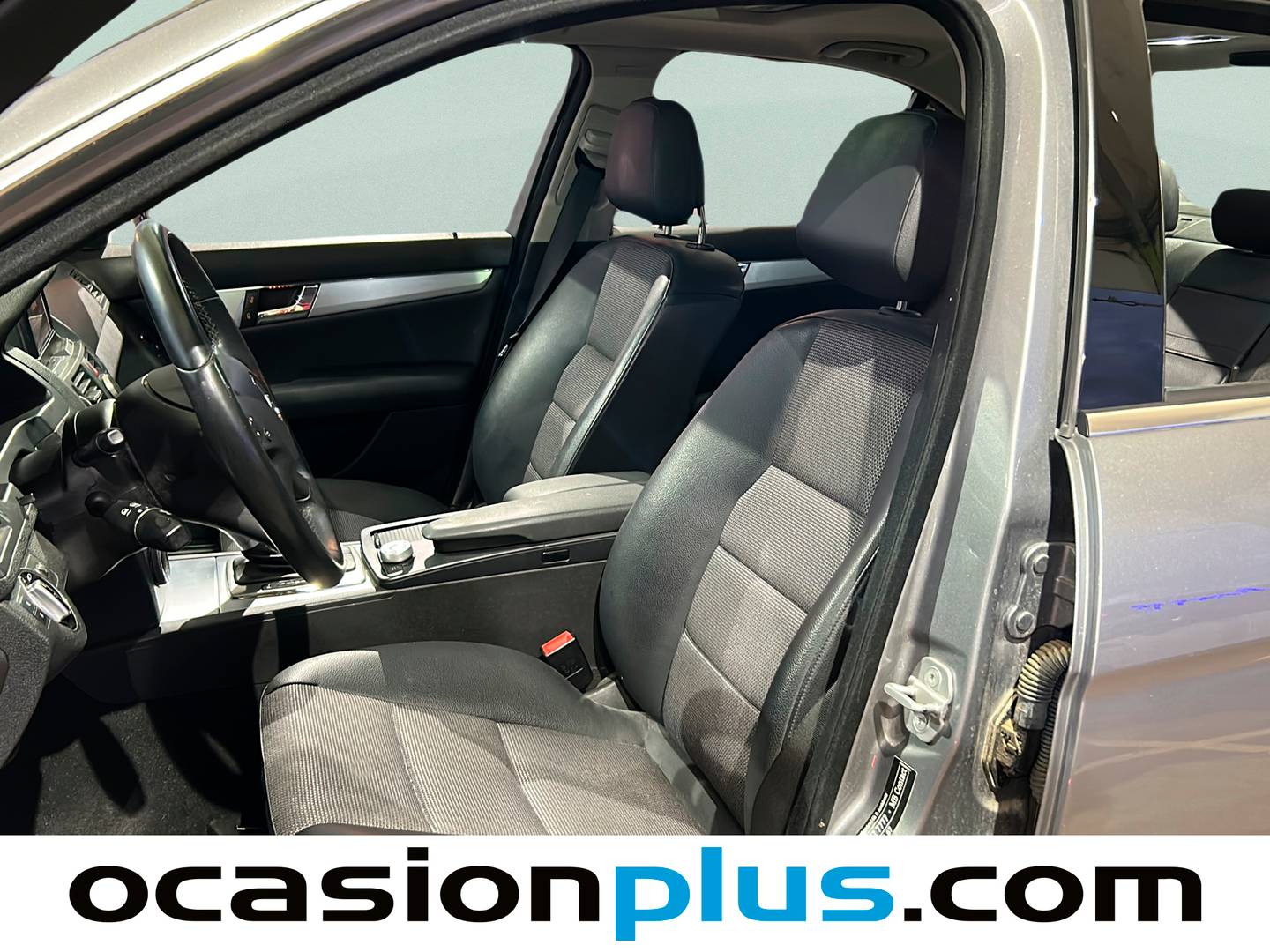 Foto asientos delanteros Mercedes Clase C Mercedes Clase C C 220 CDI Blue Efficiency Edition Avantgarde (170 CV)