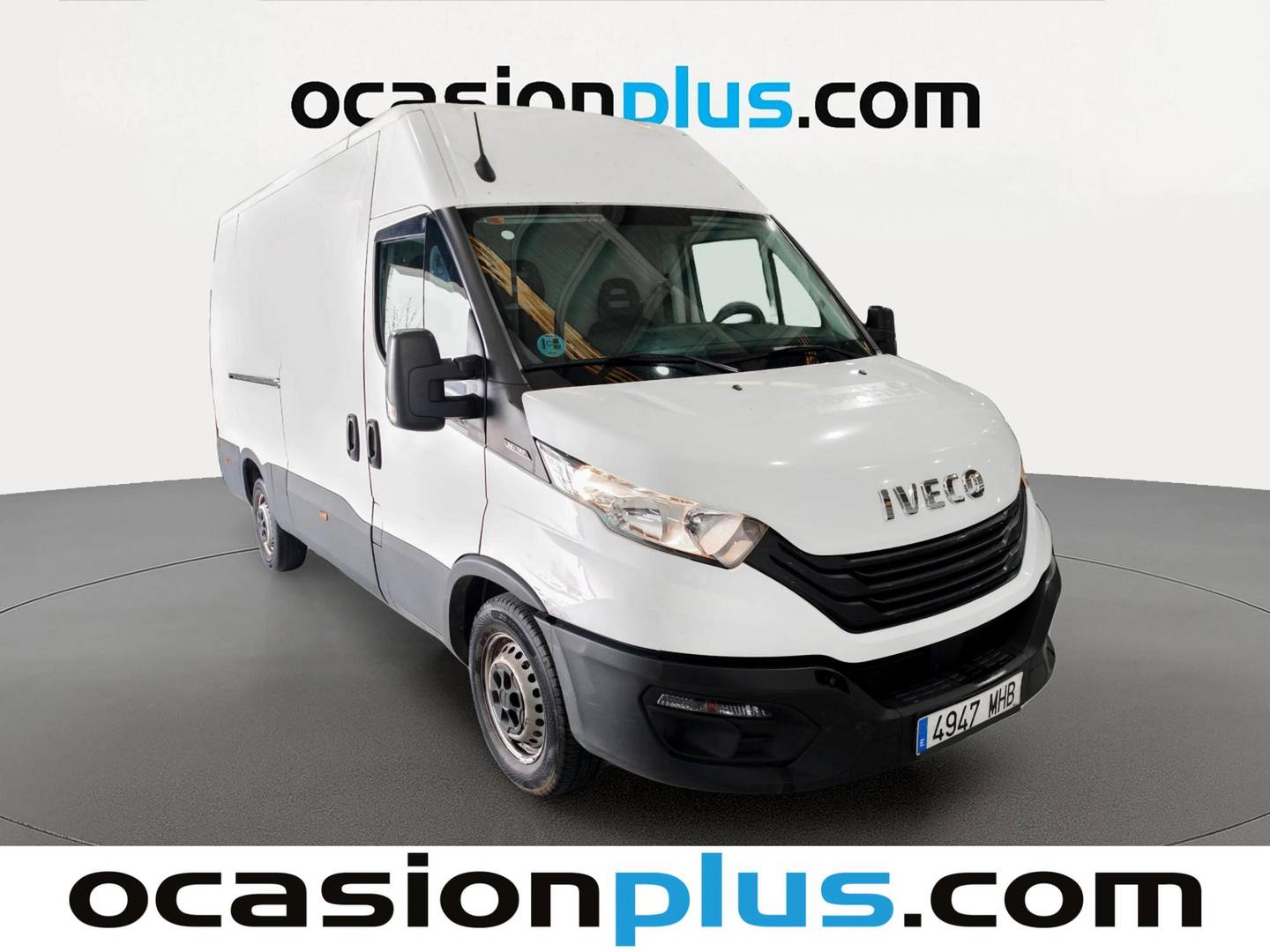 Foto delantera Iveco Daily Iveco Daily Furgon 35S 16 V 3520L/H2 (156 CV) derecha