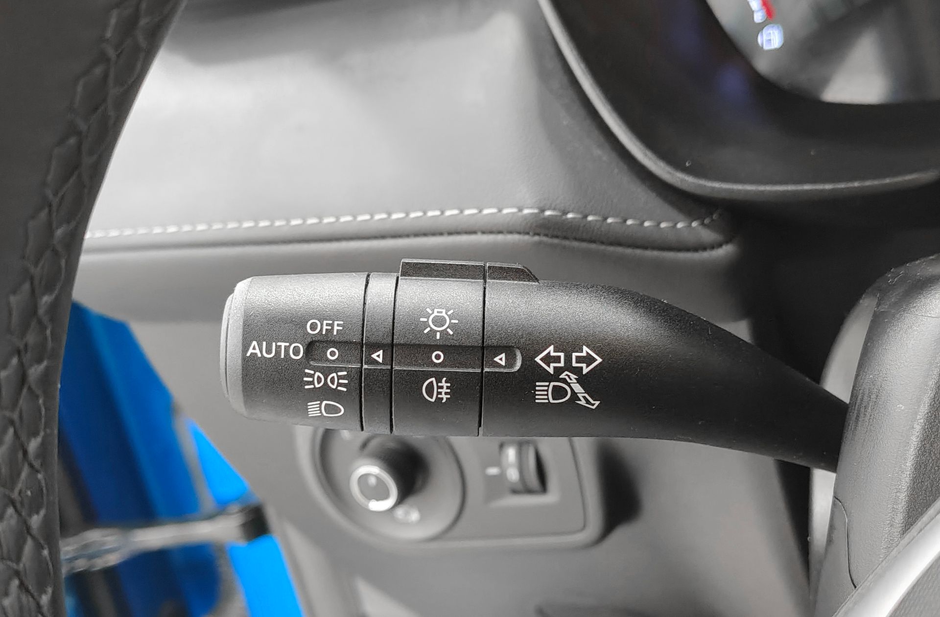 MG ZS 1.5 Hybrid+ Luxury - foto 27