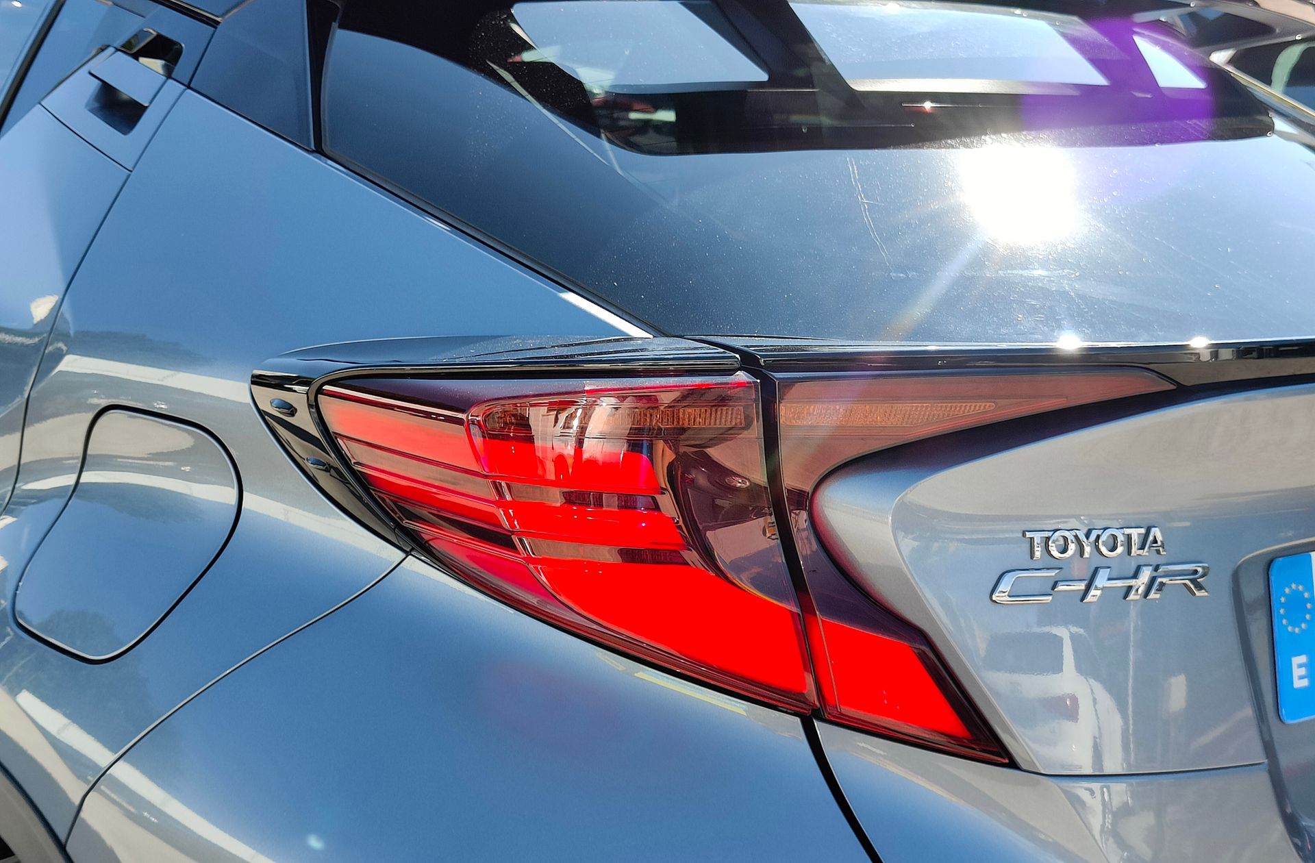 Toyota C-HR 180H GR Sport - foto 16