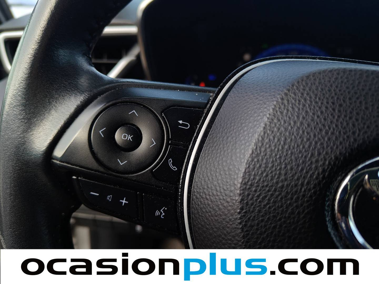 Foto Toyota Corolla Toyota Corolla Touring Sports 180H Style E-CVT (180 CV)