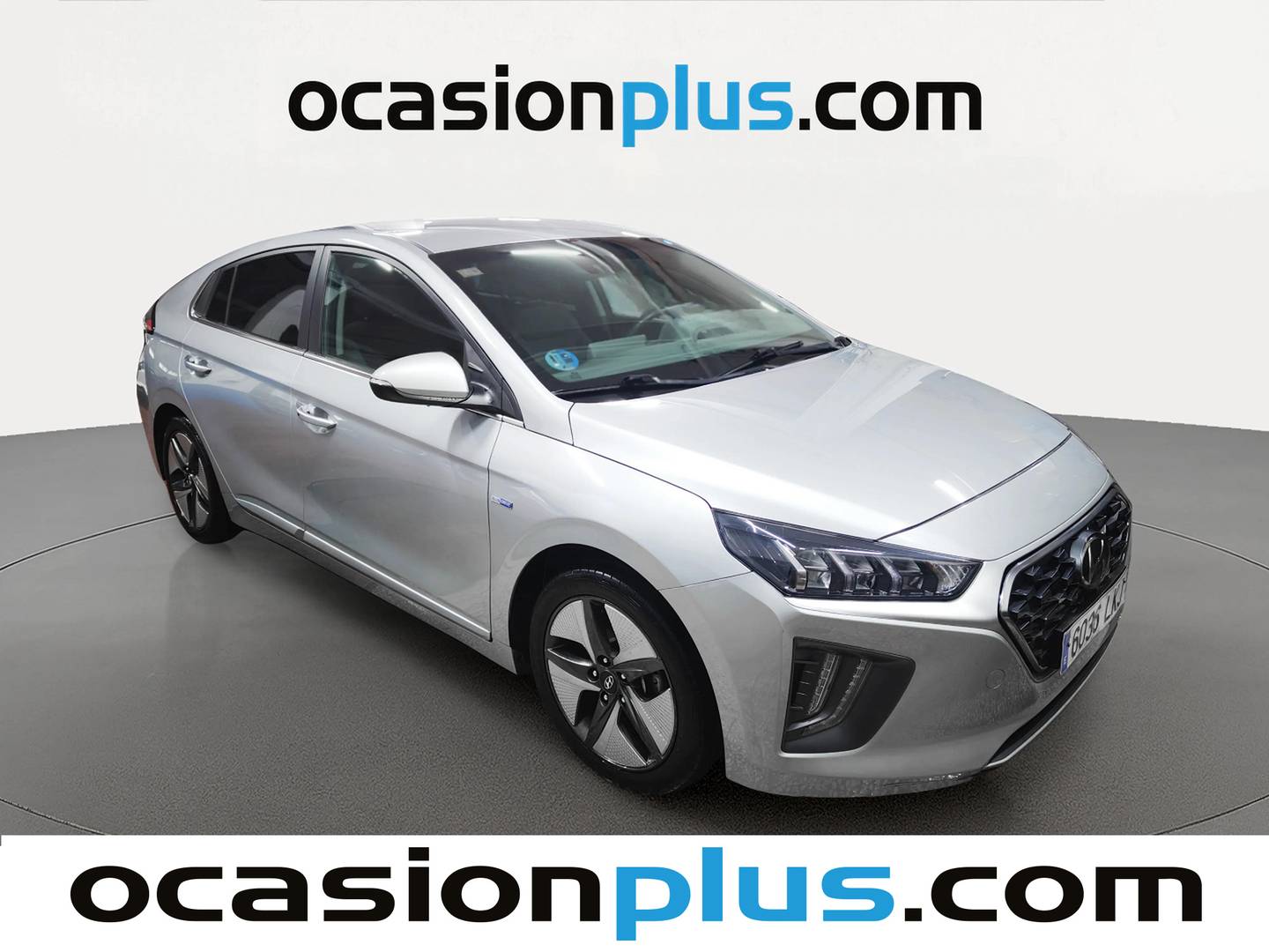 Foto delantera Hyundai IONIQ Hyundai Ioniq 1.6 GDI HEV Tecno DCT (141 CV) derecha