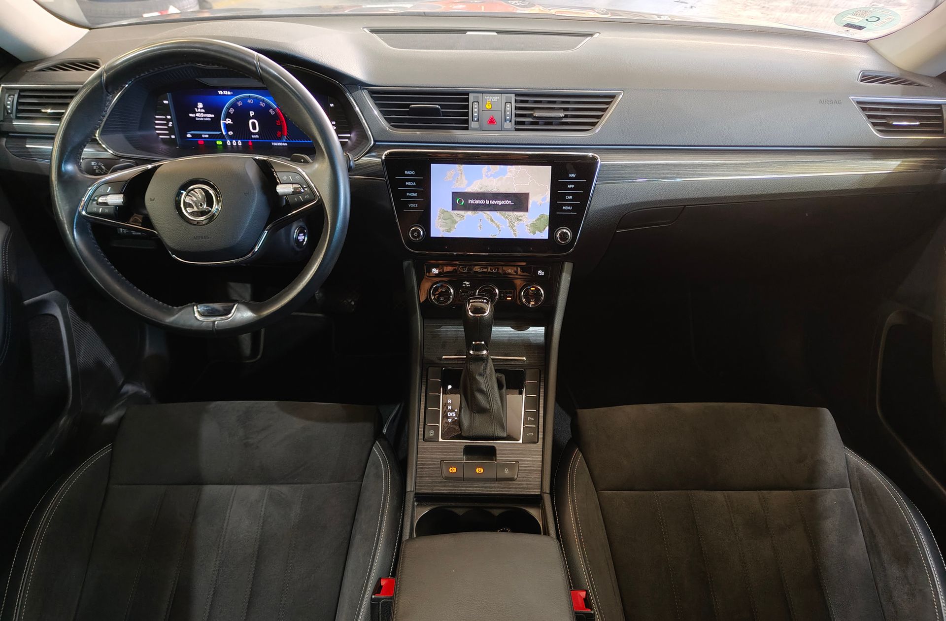 Škoda Superb 1.5 TSI Style DSG - foto 6
