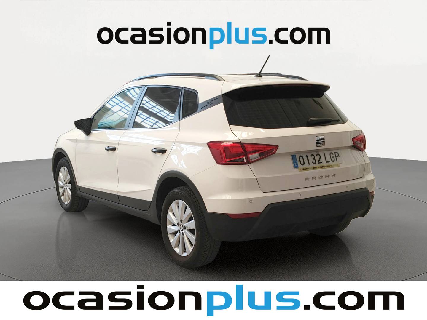 Foto trasera Seat Arona Seat Arona 1.6 TDI S&S Reference Edition (95 CV) derecha